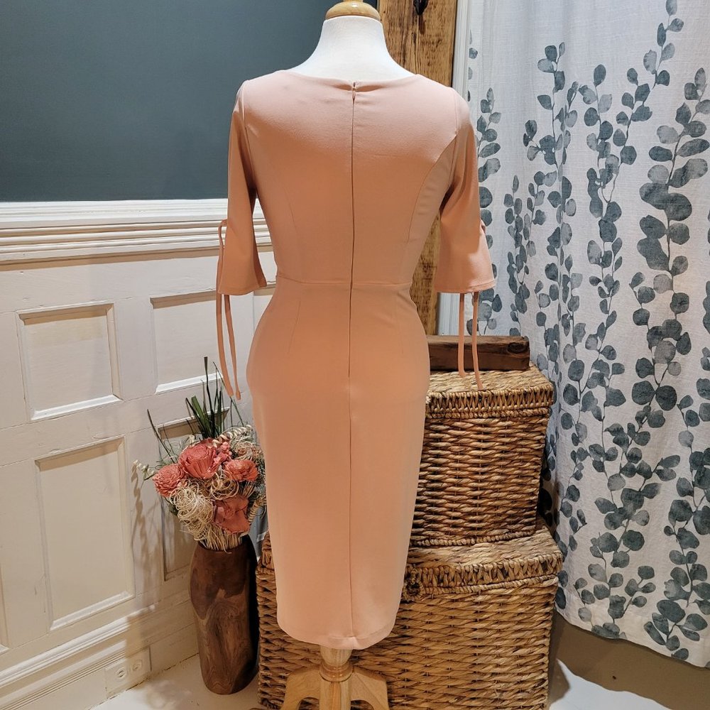 NWOT - Charles Henry Dress - Picture 2 of 6